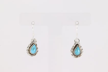 Native America Navajo Sterling Silver Turquoise Dangling Earring's By Gerald Joe.