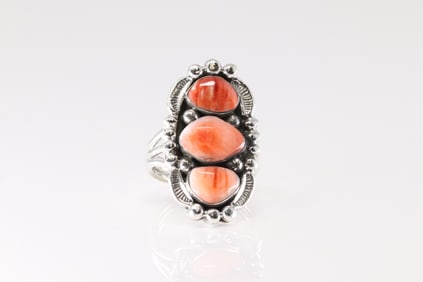 Native America Navajo Sterling Silver Spiny Oyster Ring By Jimmy Garcia.