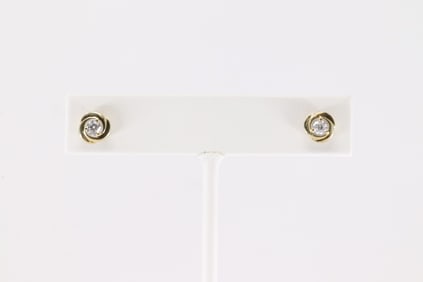 Diamond Stud Earring 10Kt.