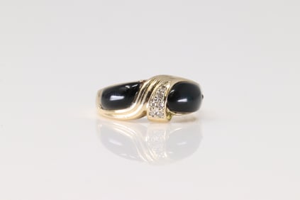Black Onyx & Diamond Ring 14Kt.