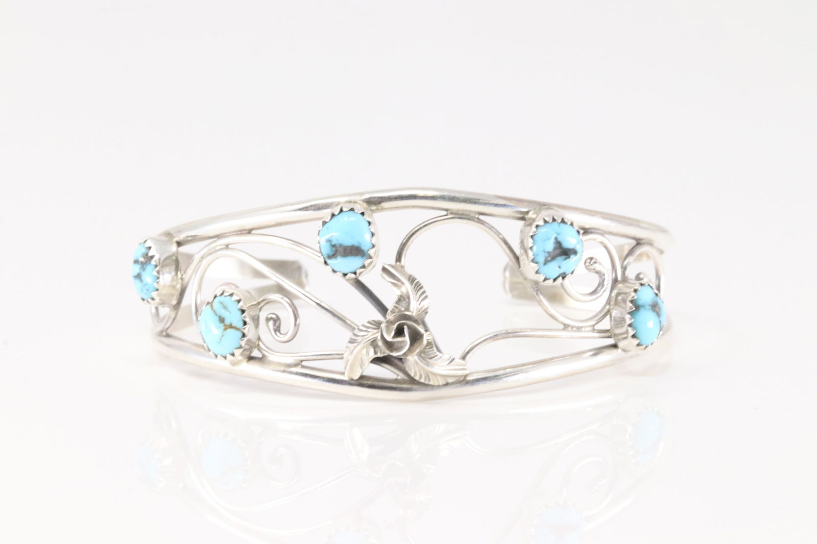 Native American Navajo Sterling Silver Turquoise Bracelet Cuff By Carolyn Nez.: This is a Native American Navajo Sterling Silver Turquoise Bracelet Cuff By Carolyn Nez.