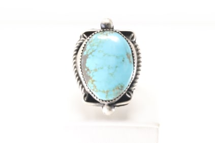 Native America Navajo Sterling Silver Kingman Turquoise Ring By Virginia Hinio.