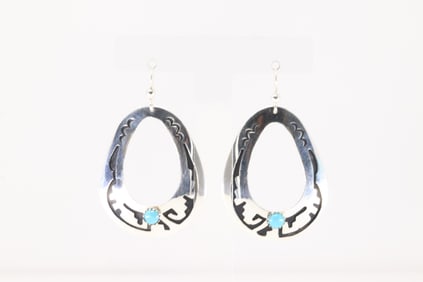 Native America Navajo Sterling Silver Turquoise Dangling Earring's By T&R Singer.
