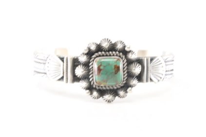Native America Navajo Sterling Silver Kingman Turquoise Bracelet Cuff By Michael Calladitto.