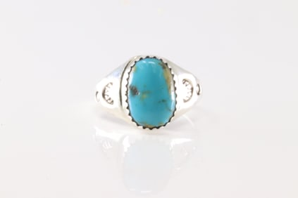 Native America Navajo Sterling Silver Turquoise Ring By ML.