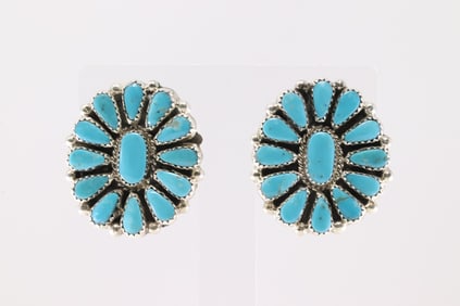 Native America Navajo Sterling Silver Kingman Turquoise Post Earring's By Alicia Wilson.