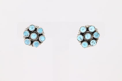 Native America Navajo Sterling Silver Kingman Turquoise Post Earring's By Maxine Ramirez.