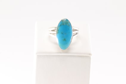 Native America Navajo Sterling Silver Turquoise Ring By Mike Smith.