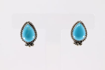 Native America Navajo Sterling Silver Kingman Turquoise Post Earring's By Trish Largo.