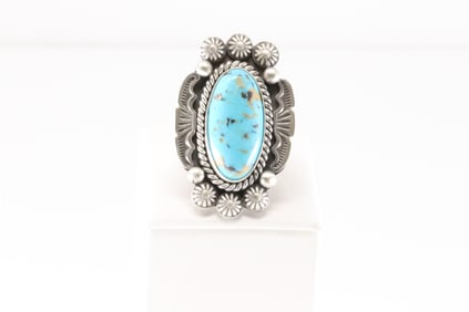 Native America Navajo Sterling Silver Turquoise Ring By MC.