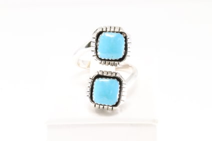 Native America Navajo Sterling Silver Turquoise Ring By Aaron Begay.