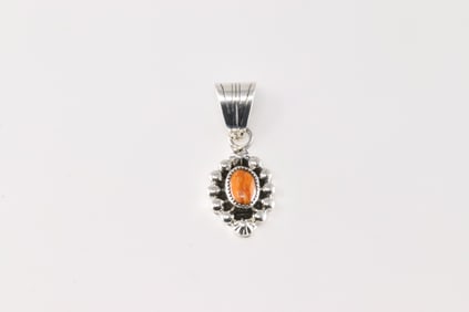 Native America Navajo Sterling Silver Spiny Oyster Pendant By Mike Smith.