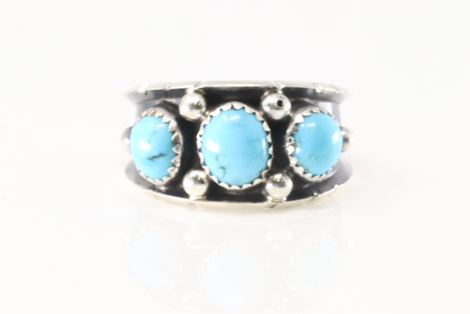 Native America Navajo Sterling Silver Turquoise Ring 3 Stone By R.C.: This is a Native America Navajo Sterling Silver Turquoise Ring 3 Stone By R.C. Ring size: 11.00.