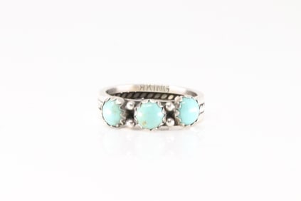 Native America Navajo Sterling Silver Turquoise Ring By R King.