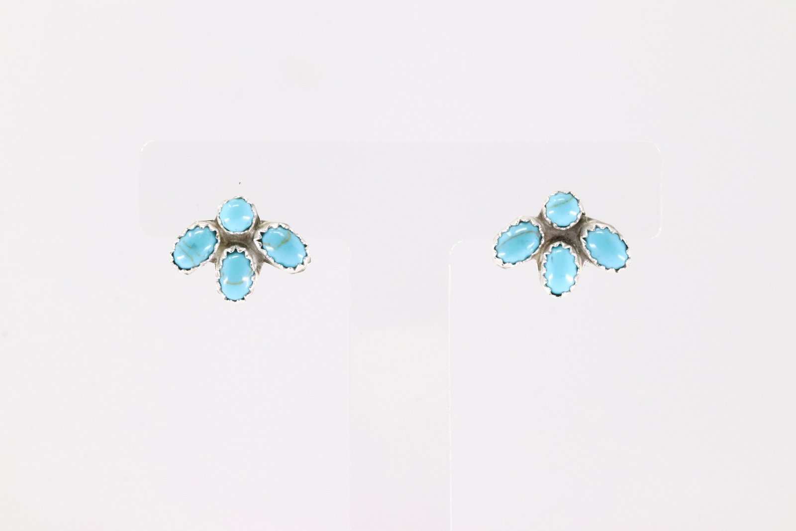 Native America Navajo Sterling Silver Turquoise Post Earring's By Sylvya Chee.: This is a Native America Navajo Sterling Silver Turquoise Post Earring's By Sylvya Chee.