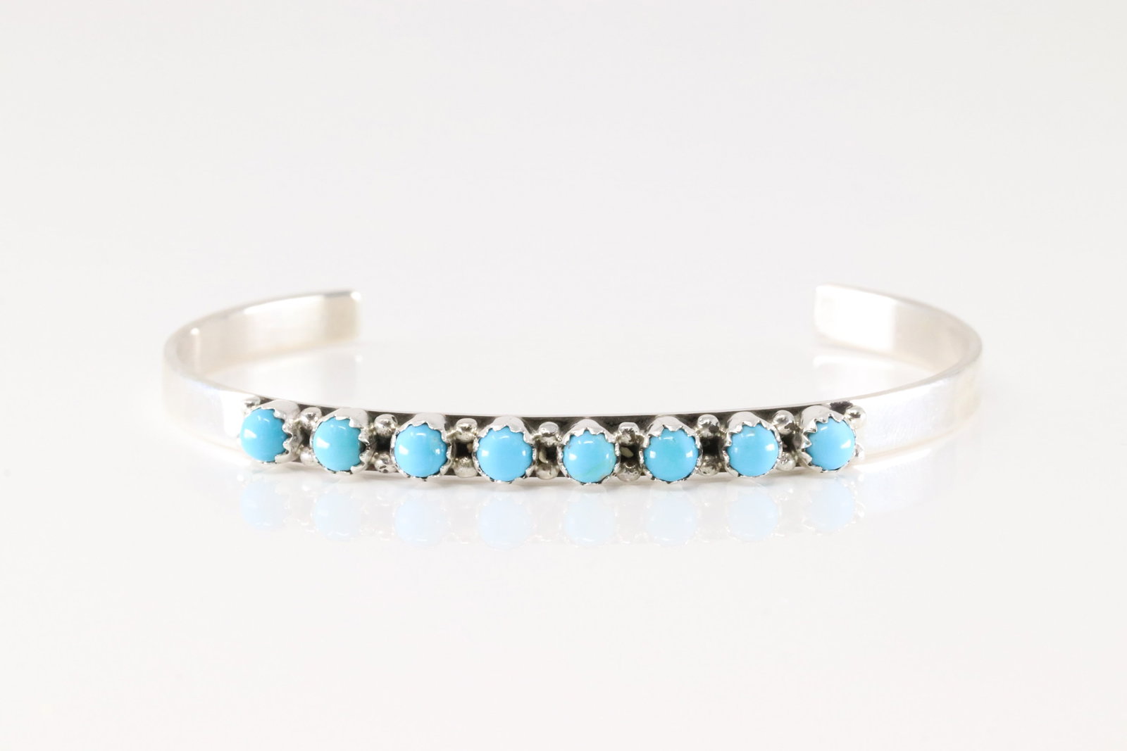 Native America Navajo Sterling Silver Turquoise Bracelet Cuff By G.P. S.R.Y.: This is a Native America Navajo Sterling Silver Turquoise Bracelet Cuff By G.P. S.R.Y.