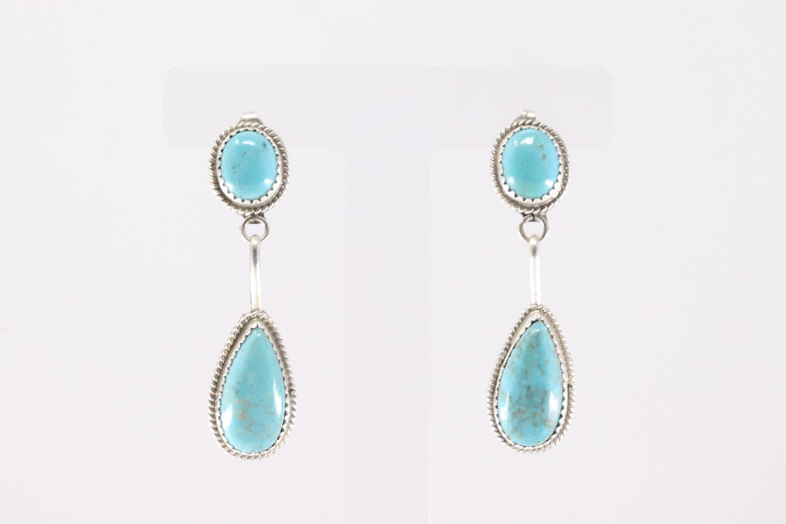 Native America Navajo Sterling Silver Kingman Turquoise Post / Dangling Earring's By Theresa Smith.: This is a Native America Navajo Sterling Silver Kingman Turquoise Post / Dangling Earring's By Theresa Smith.