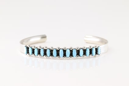 Native America Zuni Sterling Silver Kingman Turquoise Bracelet Cuff By Veronica Martza.