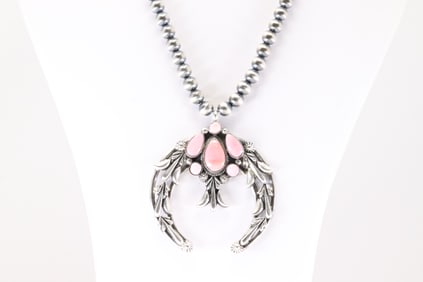 Native America Navajo Sterling Silver Pink Conch Shell Naja Necklace By Bobby Platero.
