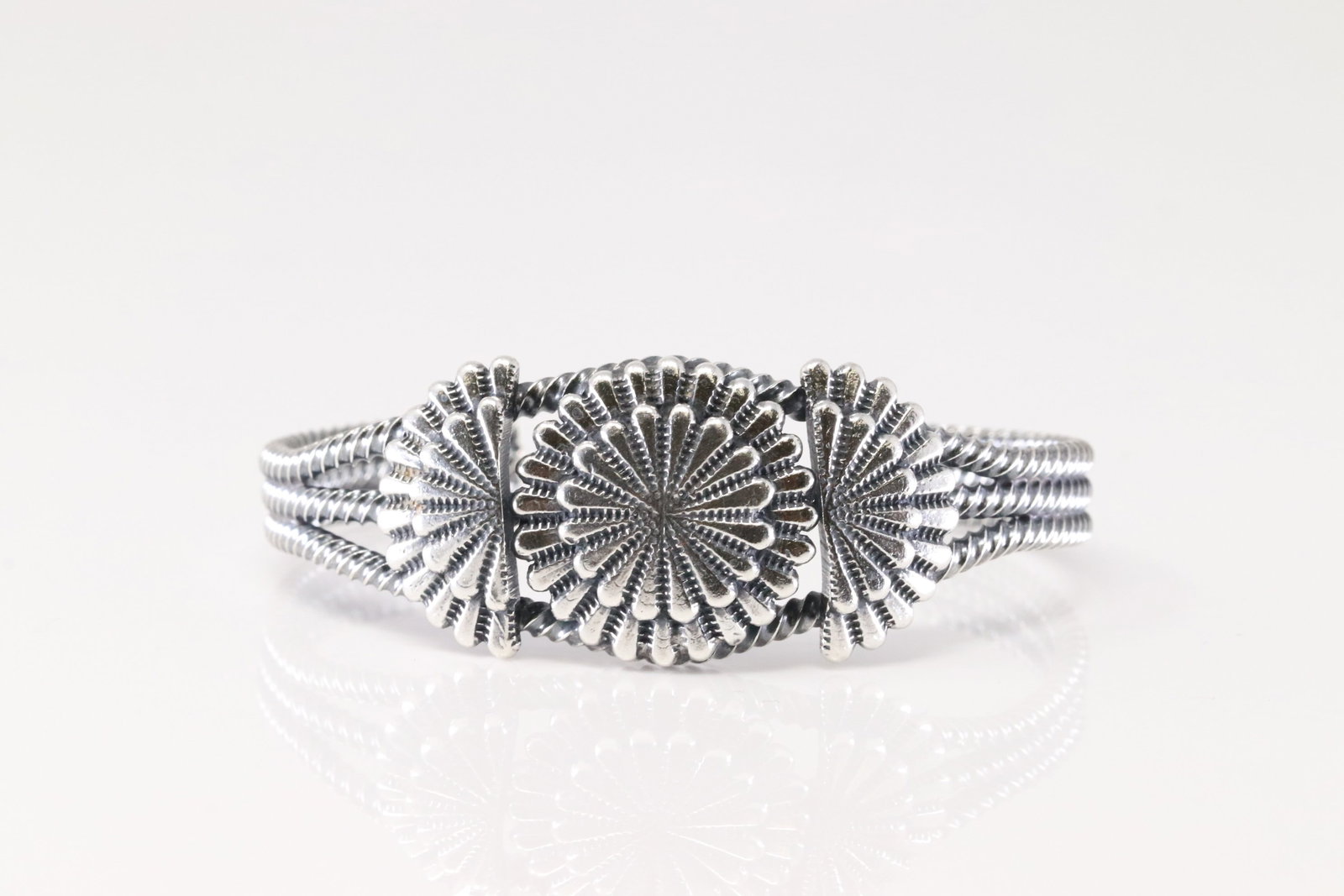 Native America Navajo Sterling Silver Solid Bracelet Cuff By Louise Joe.: This is a Native America Navajo Sterling Silver Solid Bracelet Cuff By Louise Joe.