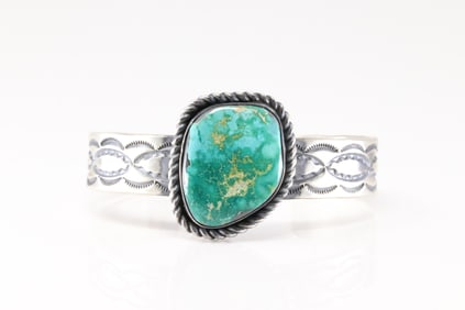 Native America Navajo Sterling Silver Kingman Turquoise Bracelet Cuff By Chimney Butte.