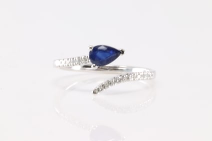 Sapphire & Diamond Ring 14Kt.