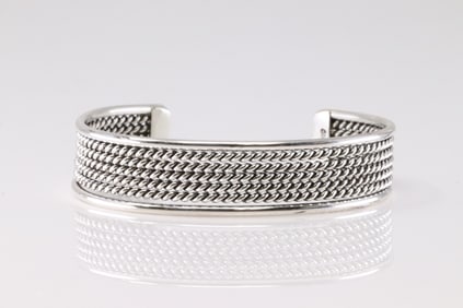Native American Navajo Sterling Silver Solid Bracelet Cuff By Elaine Tahe.