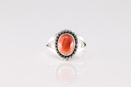 Native American Navajo Sterling Silver Spiny Oyster Ring.
