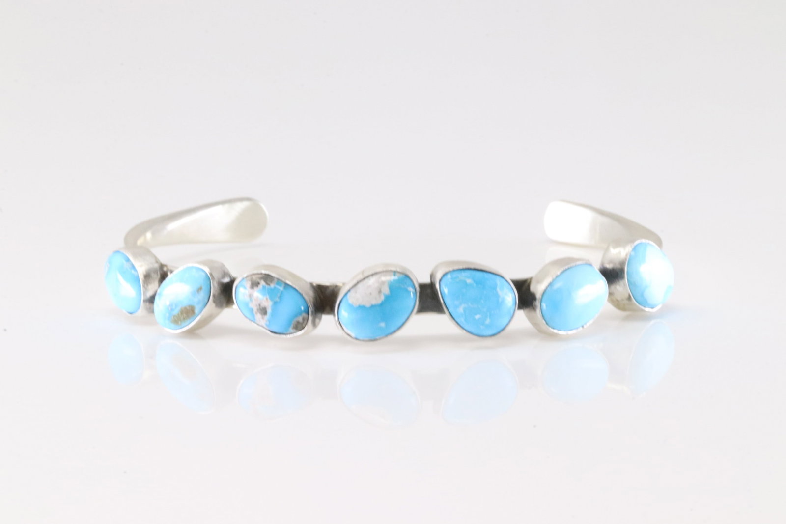 Native America Navajo Sterling Silver Turquoise Bracelet Cuff By Verley Betone.: This is a Native America Navajo Sterling Silver Turquoise Bracelet Cuff By Verley Betone.