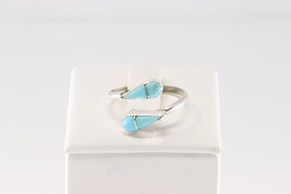 Native America Zuni Sterling Silver Turquoise Ring By Velda Nastacio.