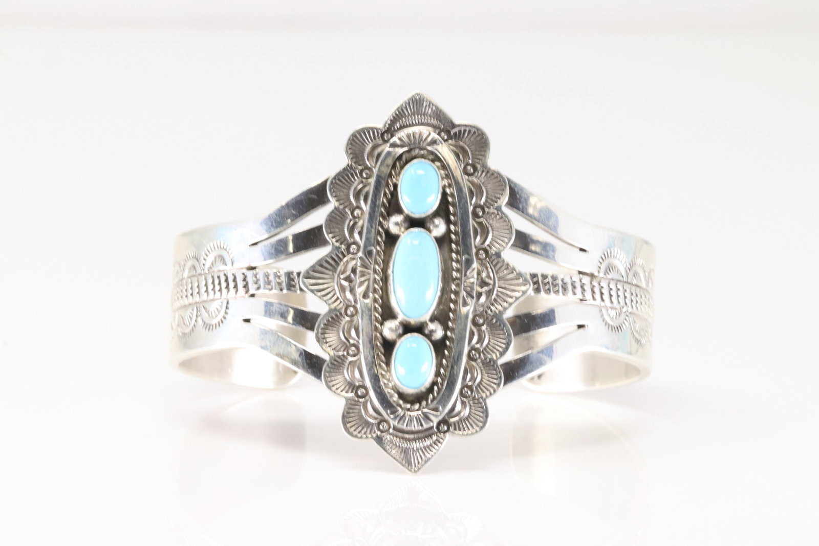 Native America Navajo Sterling Silver Turquoise Bracelet Cuff By Eula Wylie.: This is a Native America Navajo Sterling Silver Turquoise Bracelet Cuff By Eula Wylie.