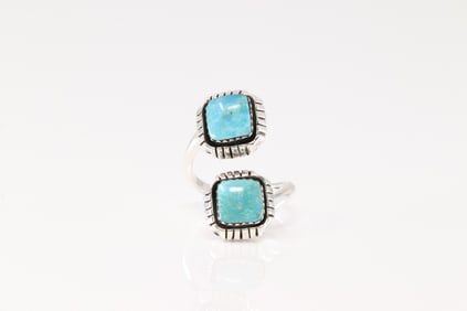 Native America Navajo Sterling Silver Turquoise Ring By Aaron Begay.