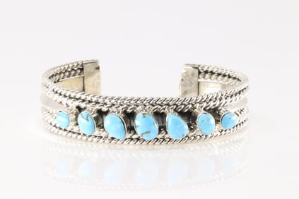 Native America Navajo Sterling Silver Turquoise Bracelet Cuff By Mike Smith.