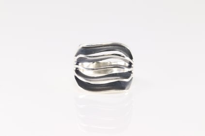 Native America Navajo Sterling Silver Solid Open Desing Ring By James Bahe.