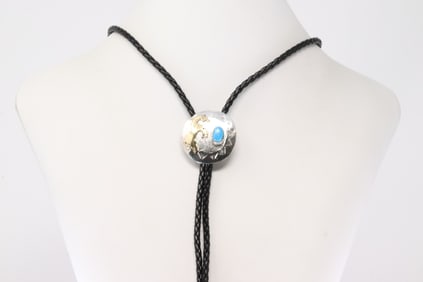 Native America Navajo Sterling Silver Turquoise Bolo Necklace.