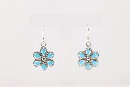 Native America Zuni Sterling Silver Kingman Turquoise Dangling Earring's By Velda Nastacio.