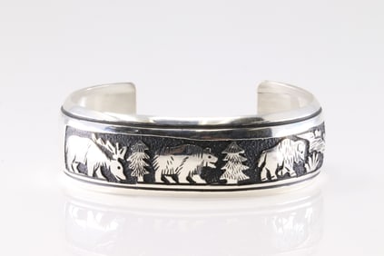 Native America Navajo Sterling Silver Design Stamped Bracelet Cuff By T&R Singer.