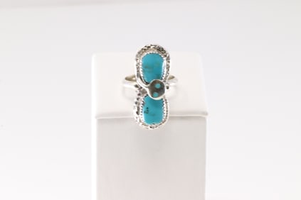 Native America Zuni Sterling Silver Turquoise Ring By Effie C.