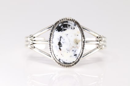 Native America Navajo Sterling Silver White Buffalo Bracelet Cuff By Samson Edsitty.