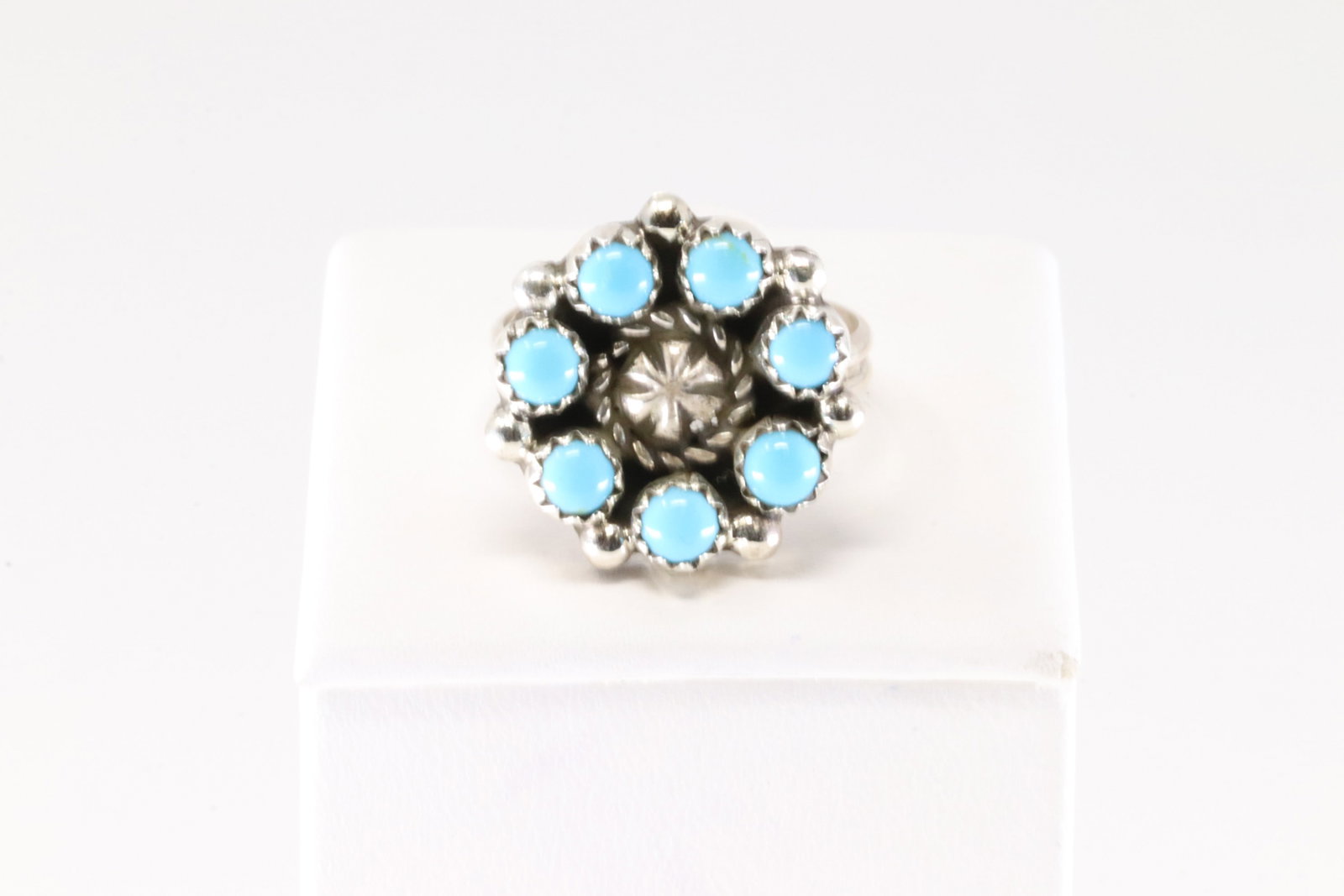 Native America Navajo Sterling Silver Turquoise Ring By F.D.: This is a Native America Navajo Sterling Silver Turquoise Ring By F.D. Ring size: 7.50.
