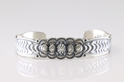 Native America Navajo Sterling Silver Solid Bracelet Cuff By Bennie Ramone.