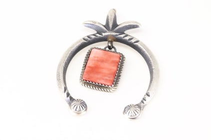 Native America Navajo Sterling Silver Spiny Oyster Naja Pendant By Valerie Cayatineto.