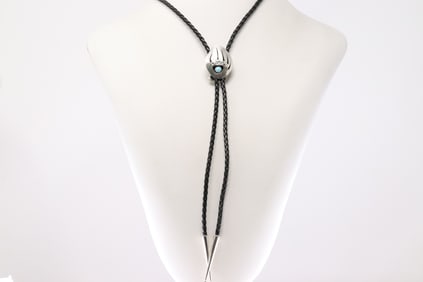 Native America Navajo Sterling Silver Bear Paw Turquoise Bolo Necklace By Ervin Begay.