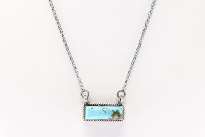 Native America Navajo Sterling Silver Kingman Turquoise Necklace By Johnny Dixon.