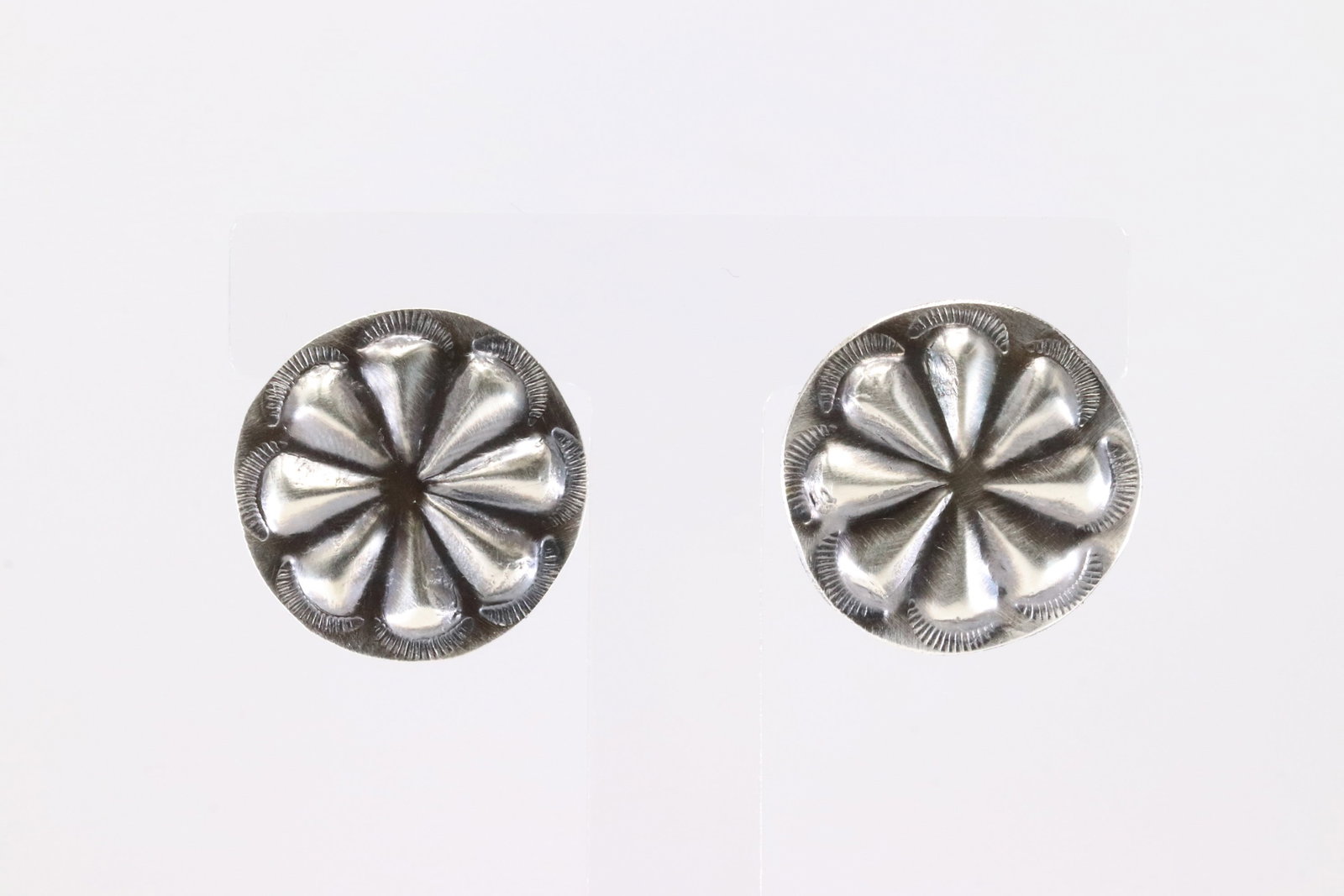 Native America Navajo Sterling Silver Post Earring's By Joan Begay.: This is a Native America Navajo Sterling Silver Post Earring's By Joan Begay.