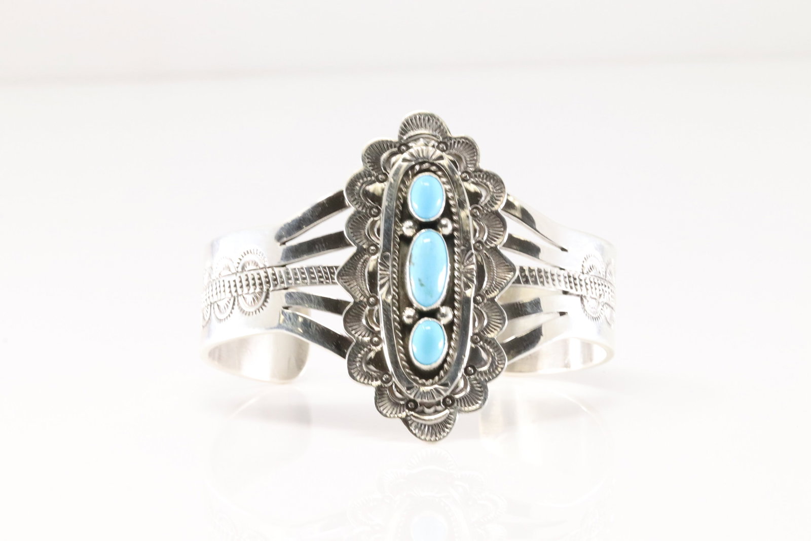 Native America Navajo Sterling Silver Turquoise Bracelet Cuff By Eula Wylie.: This is a Native America Navajo Sterling Silver Turquoise Bracelet Cuff By Eula Wylie.
