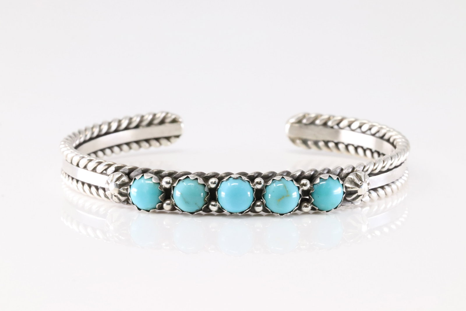 Native America Navajo Sterling Silver Turquoise Bracelet Cuff By R.King. (1 of 4)