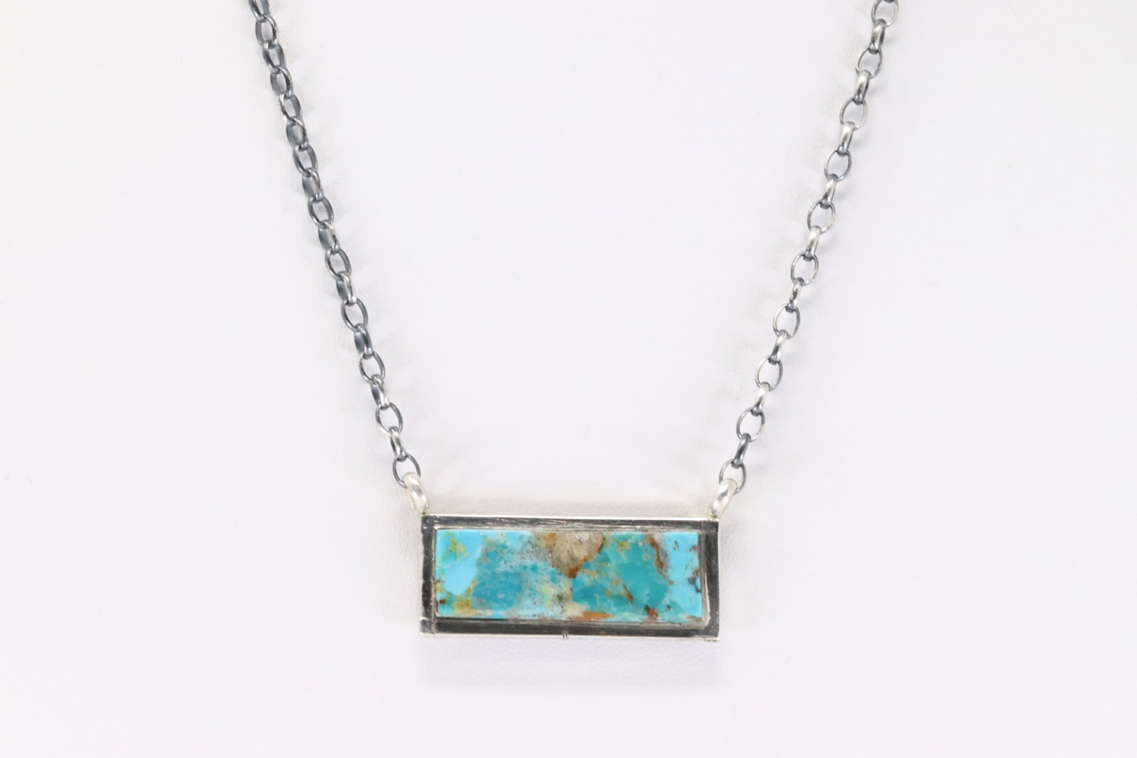 Native America Navajo Sterling Silver Kingman Turquoise Necklace By Steve Francisco.: This is a Native America Navajo Sterling Silver Kingman Turquoise Necklace By Steve Francisco. Necklace Length: 16.00".