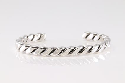 Native America Navajo Sterling Silver Solid Bracelet Cuff By Elaine Tahe.