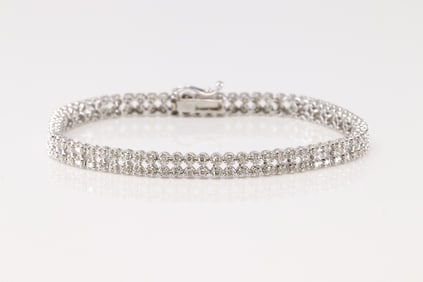 Elegant Tennis Diamond Bracelet 18Kt.